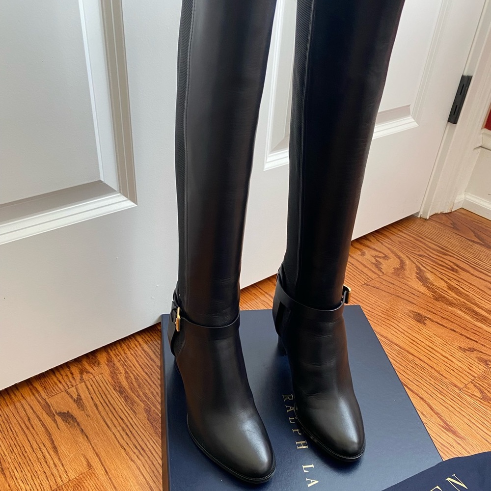 Ralph Lauren Collection- “Mela” tall Black calfskin boots, stretch gore panels. - Picture 4 of 13